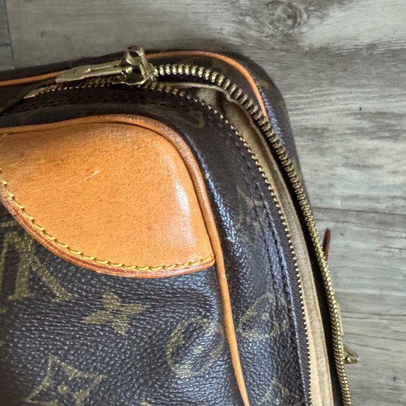 Authentic Louis Vuitton Porte Monogram Briefcase - Picture 5 of 13